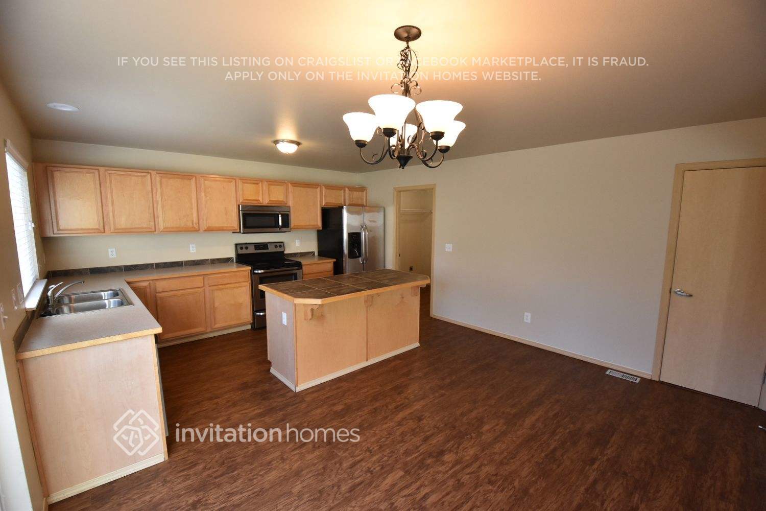 Building Photo - 2620 183 St Ct E