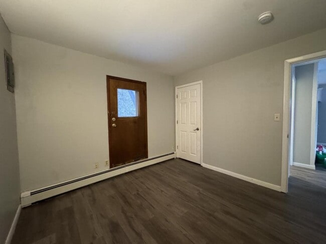 Building Photo - 1522 N 28th St