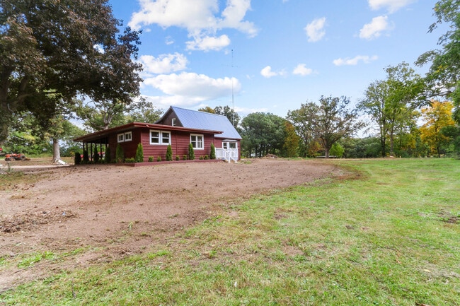 Building Photo - 12501 400th Ave