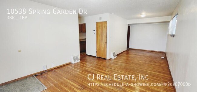 Building Photo - 10538 Spring Garden Dr
