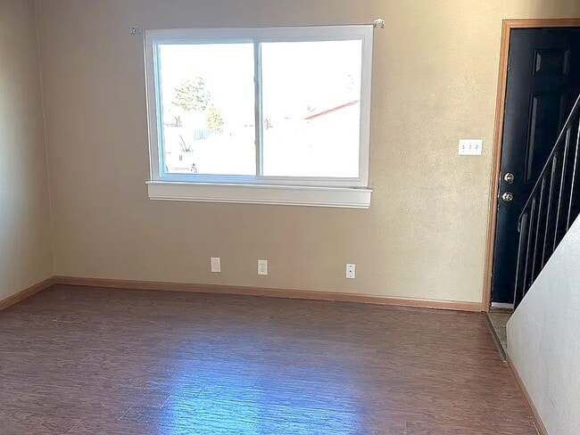 Building Photo - 309 Biggs Dr