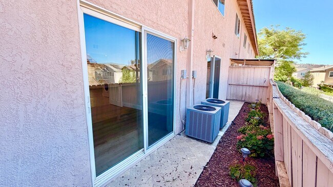 Building Photo - Lovely Downstairs, Entry-Level, End Unit Condo in the Private Diamante HOA Community of Bonsall, ...
