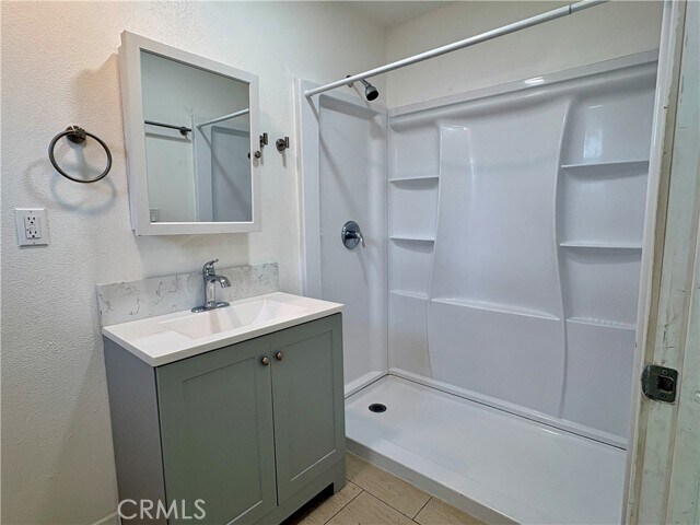 Building Photo - 296 N Allen St