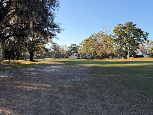 Building Photo - Pet Friendly 3BR/2BA House in Desirable Turkey Creek