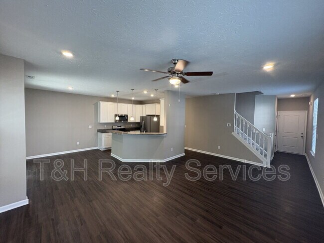 Building Photo - 5657 Brownstone Dr