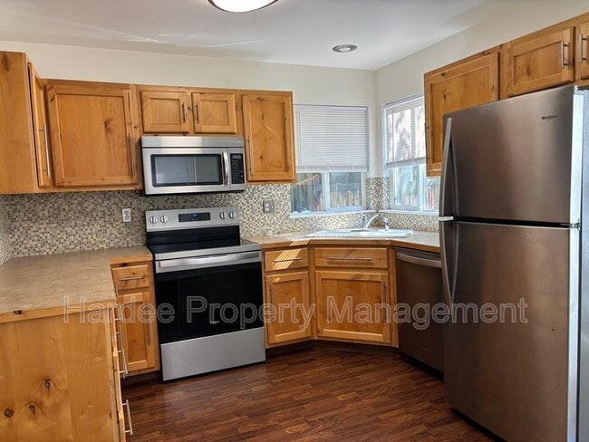Building Photo - 4419 Freemont St