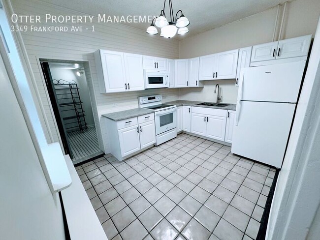 Building Photo - Charming & Affordable 2BR/1BA Apartment – ...