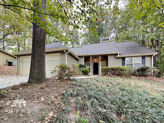 Primary Photo - 424 Streamview Ln