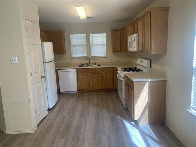 Building Photo - 380 Wetzel