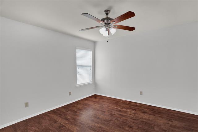 Building Photo - 2138 Meadow View Dr