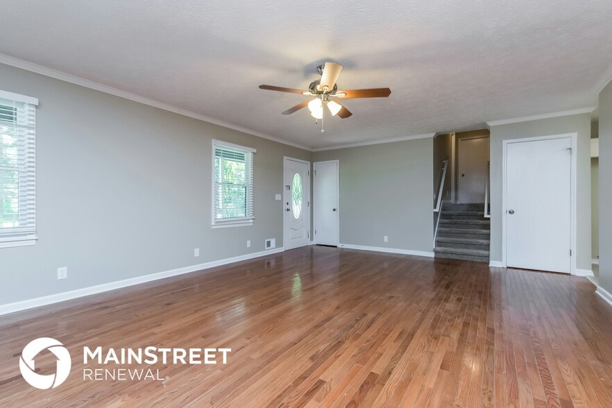 Building Photo - 3865 Westmoreland Dr NW