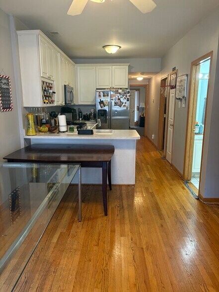 Building Photo - 1410 N Bosworth Ave
