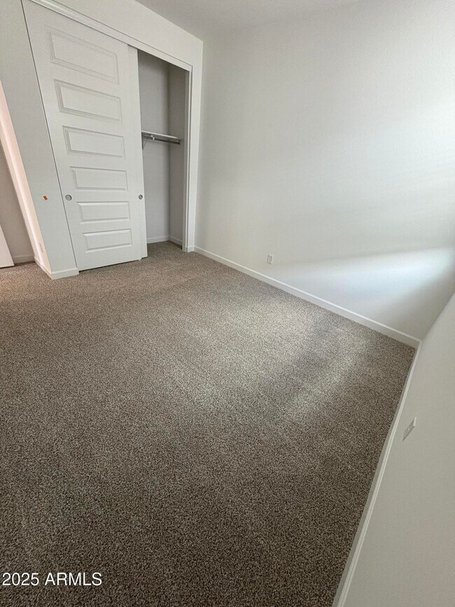 Building Photo - 10018 N 177th Ave