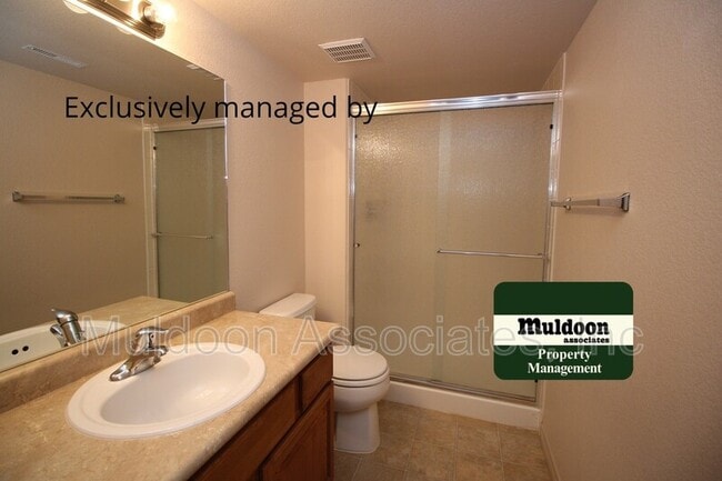 Building Photo - 5637 Cross Creek Dr