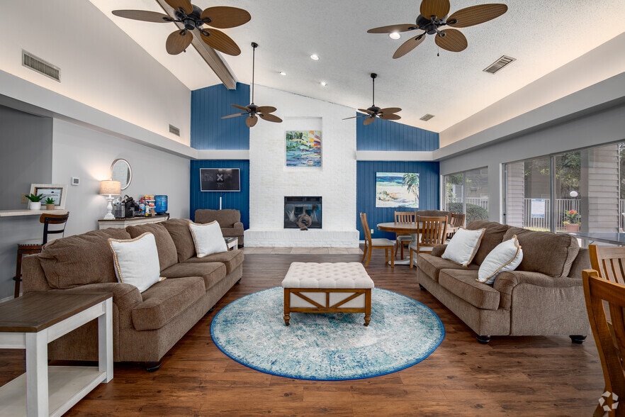 Clubhouse - Windscape Homes