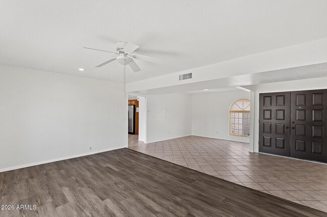Building Photo - 4503 W Bryce Ln