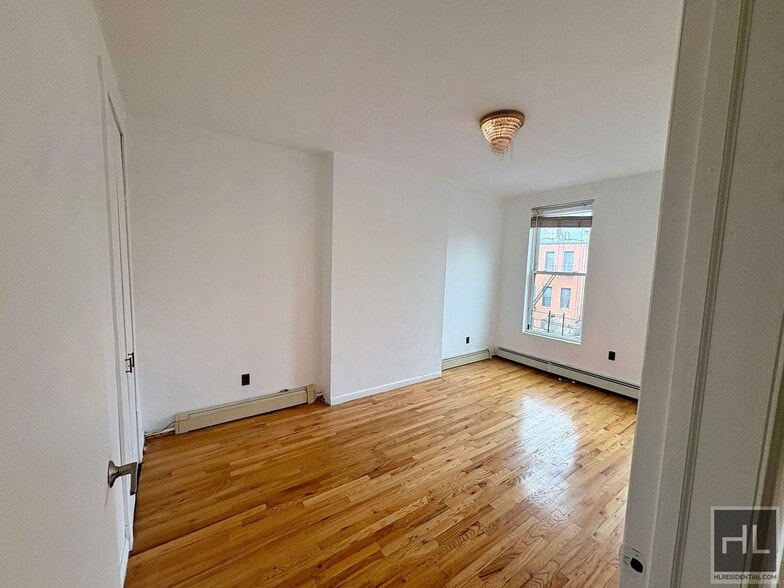 Building Photo - KELLY STREET, BRONX