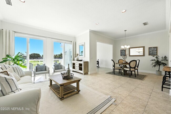 Building Photo - 16 Cove Rd