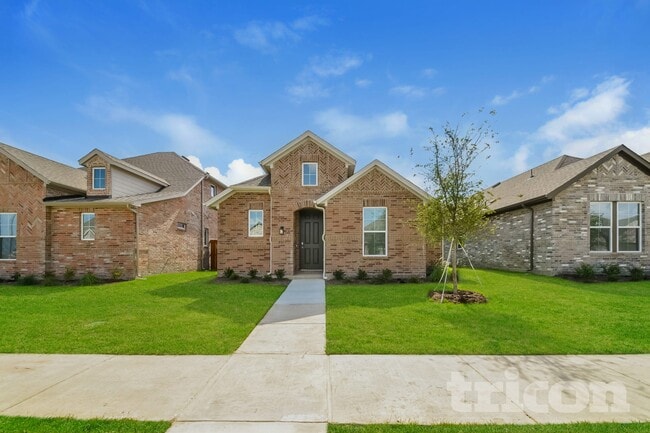 Building Photo - 8013 Brookhaven Dr