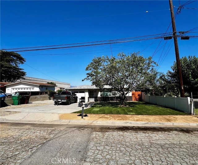 Primary Photo - 174 Maple Ave