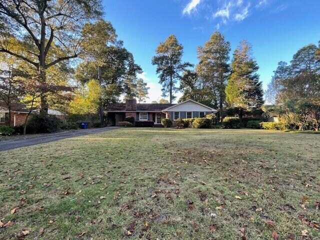 Building Photo - 1015 Williams Dr