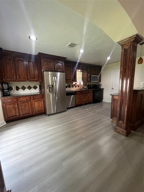 Building Photo - 11406 Hornbrook Dr