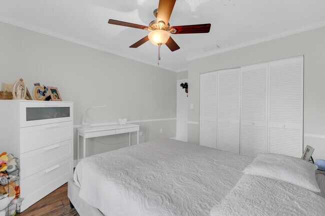 Building Photo - 23265 Boca Club Colony Cir