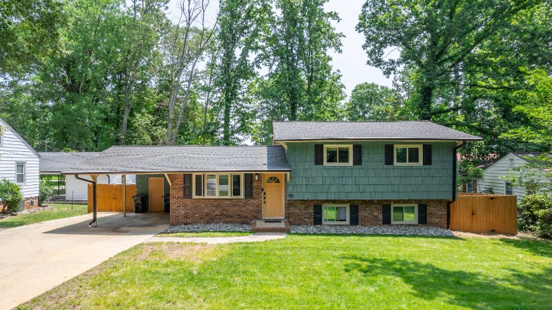 Building Photo - 110 Forestdale Dr