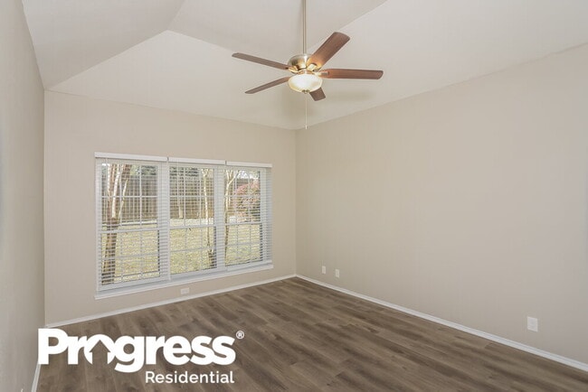 Building Photo - 11659 Foxford