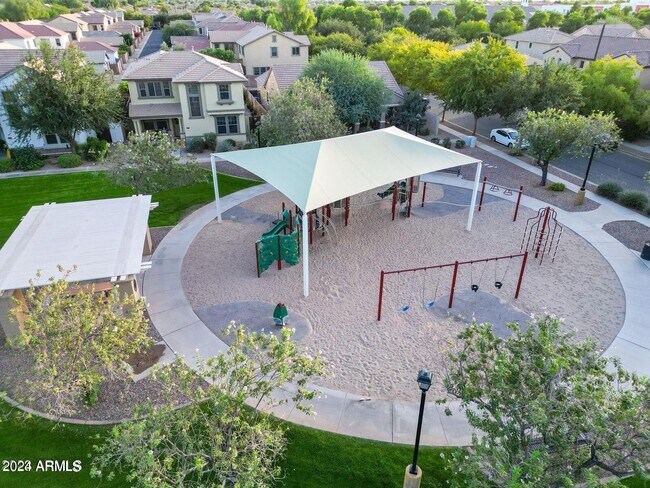 Building Photo - 1882 S Seton Ave