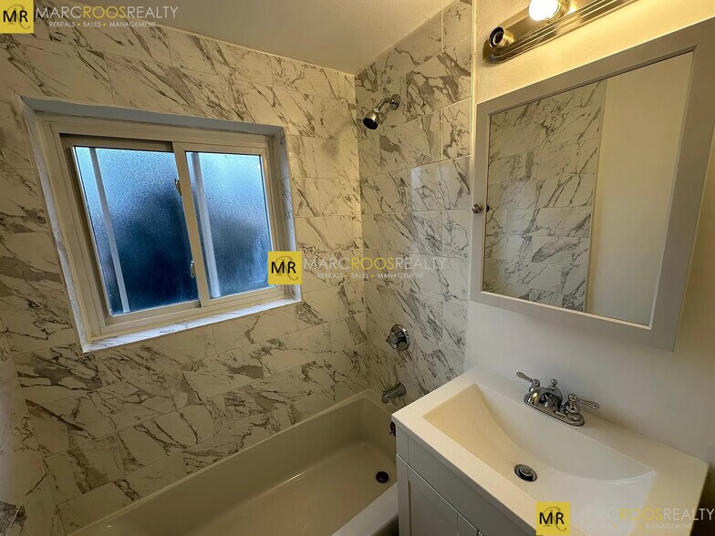 Building Photo - 28 Bryon Rd