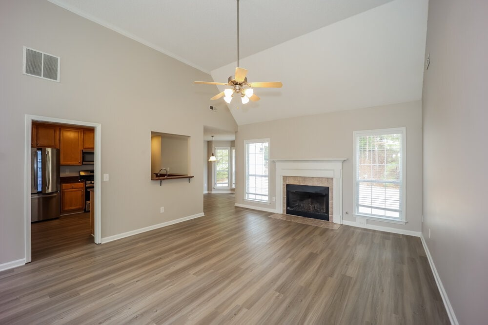 Building Photo - 309 Westhill Dr