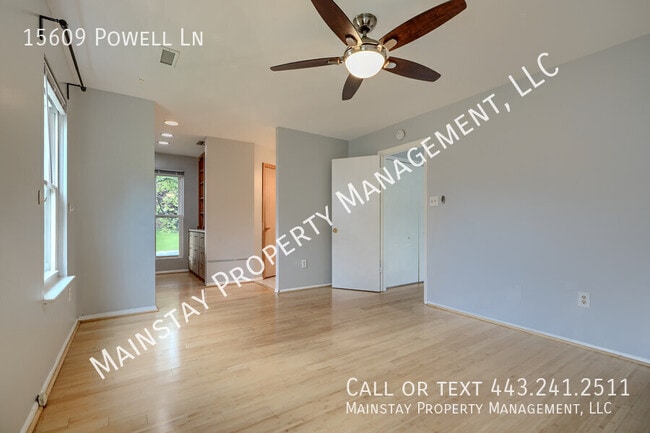 Building Photo - 15609 Powell Ln