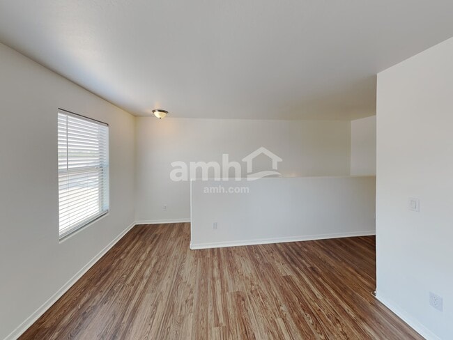 Building Photo - 2388 E Meadow Mist Ln