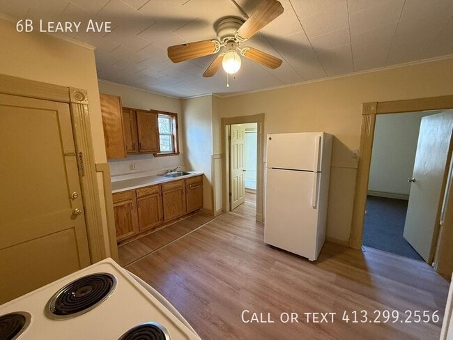 Primary Photo - 6 Leary Ave