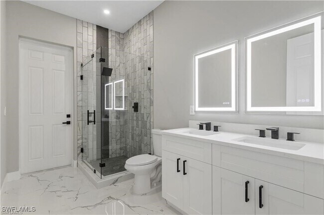 Building Photo - 1561 NW 26th Pl