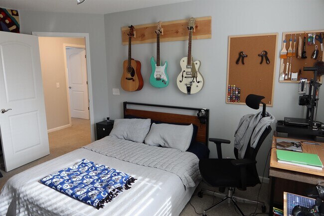 Building Photo - 7502 Accio Cv