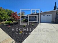 Building Photo - Freshly Updated, New Kitchen, Refinished R...