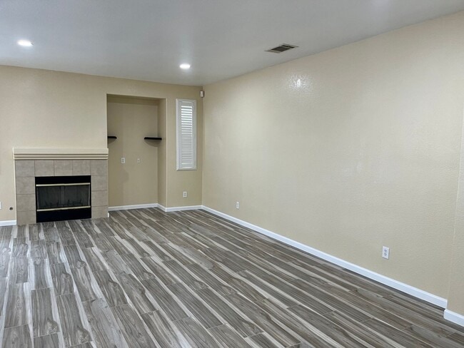 Building Photo - Single Story 4bd/2ba Home in Moreno Valley Ranch