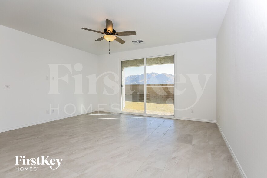 Building Photo - 2962 Moulin Hts St