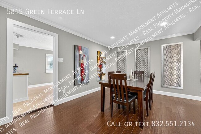 Building Photo - 5815 Green Terrace Ln