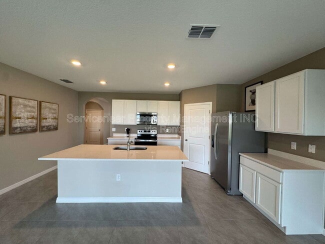 Building Photo - 5345 Oxford Gray Rd