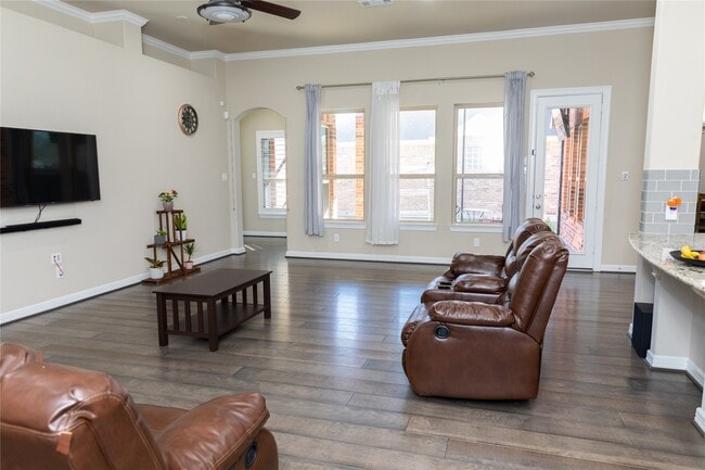 Building Photo - 5519 Caper Shores Ln