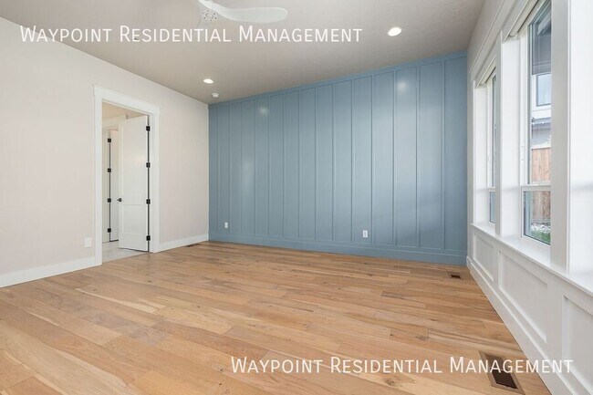 Building Photo - 3570 E Interstellar Ct