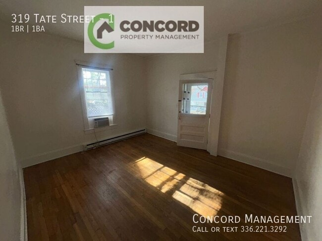 Building Photo - 319 Tate St