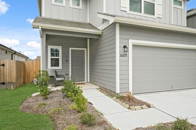 Building Photo - 26235 Arrowleaf Dr