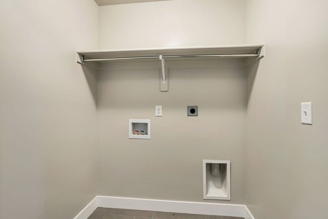 Building Photo - Great Lehi Townhome