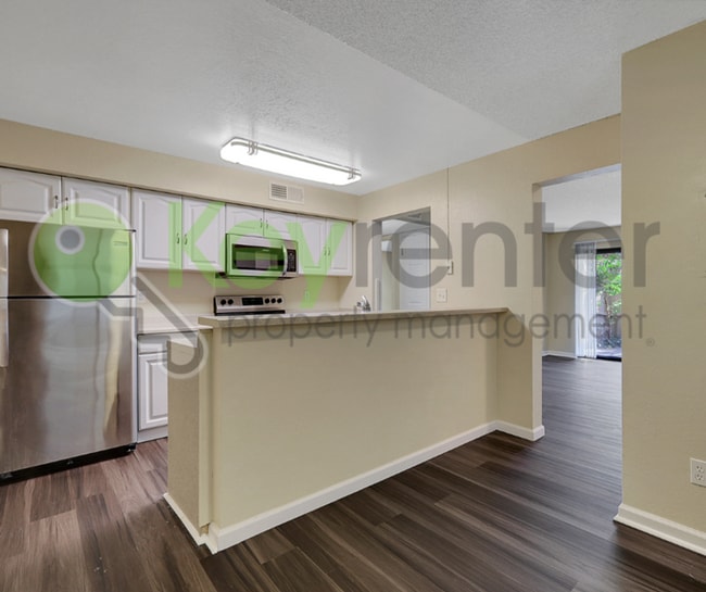 Building Photo - 600 Del Verde Cir