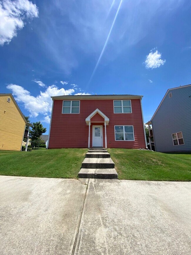 Building Photo - BRIDGEWATER HOME! PRE-LEASING FOR AUGUST 2026!