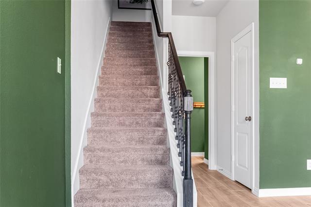 Building Photo - 3730 Malibu Dr